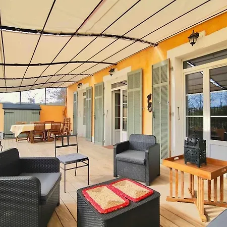 Tamaris - Chateau Godinot Apartment La Seyne-sur-Mer